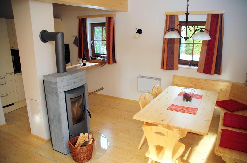 Huettentraum Flattnitz Kamer foto